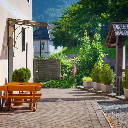 Apartma Na Starem Placu Lägenhet *