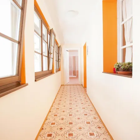 Apartma Na Starem Placu 伊德里亚