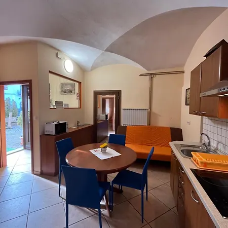 Apartma Na Starem Placu 公寓
